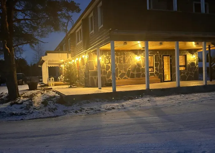 Lapland Arctic بيت ضيافة